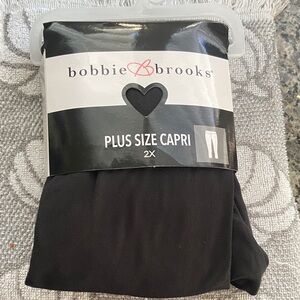 Bobby Brooks NWT Capri Leggings (2 pair)